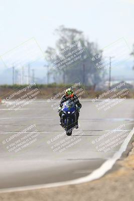 media/Sep-20-2025-TrackDaz (Sat) [[27f0cde673]]/C Group/240pm (Turn 9)/